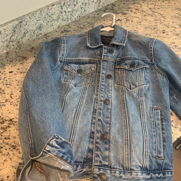 A&F Jean Jacket - Picture 3 of 9